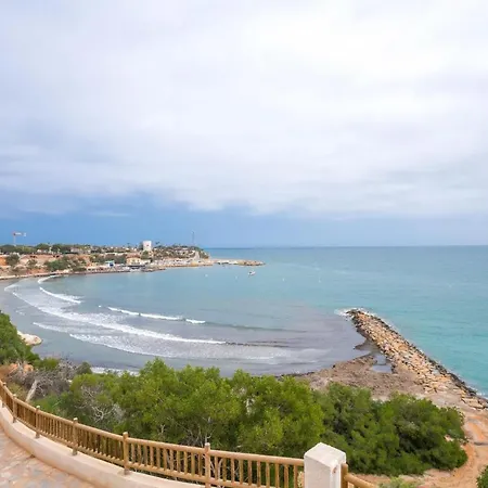 Coco Caline Dehesa de Campoamor (Orihuela Costa)
