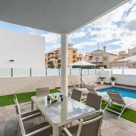 Coco Caline Villa Dehesa de Campoamor (Orihuela Costa)